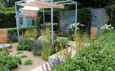 RHS Hampton Court 2016 - The Final5: Retreat Garden