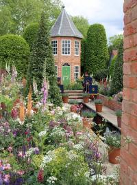 The Harrods British Eccentrics Garden at the 2016 Chelsea flower show